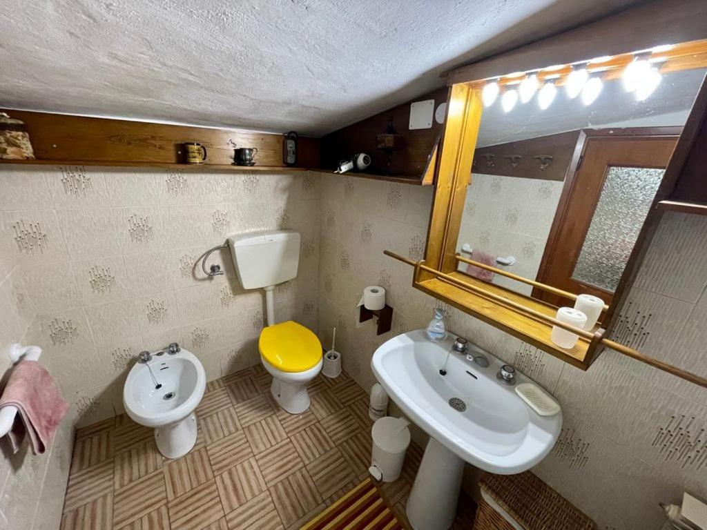 Rosy Apartment - Levanto, 5 Terre Ngoại thất bức ảnh